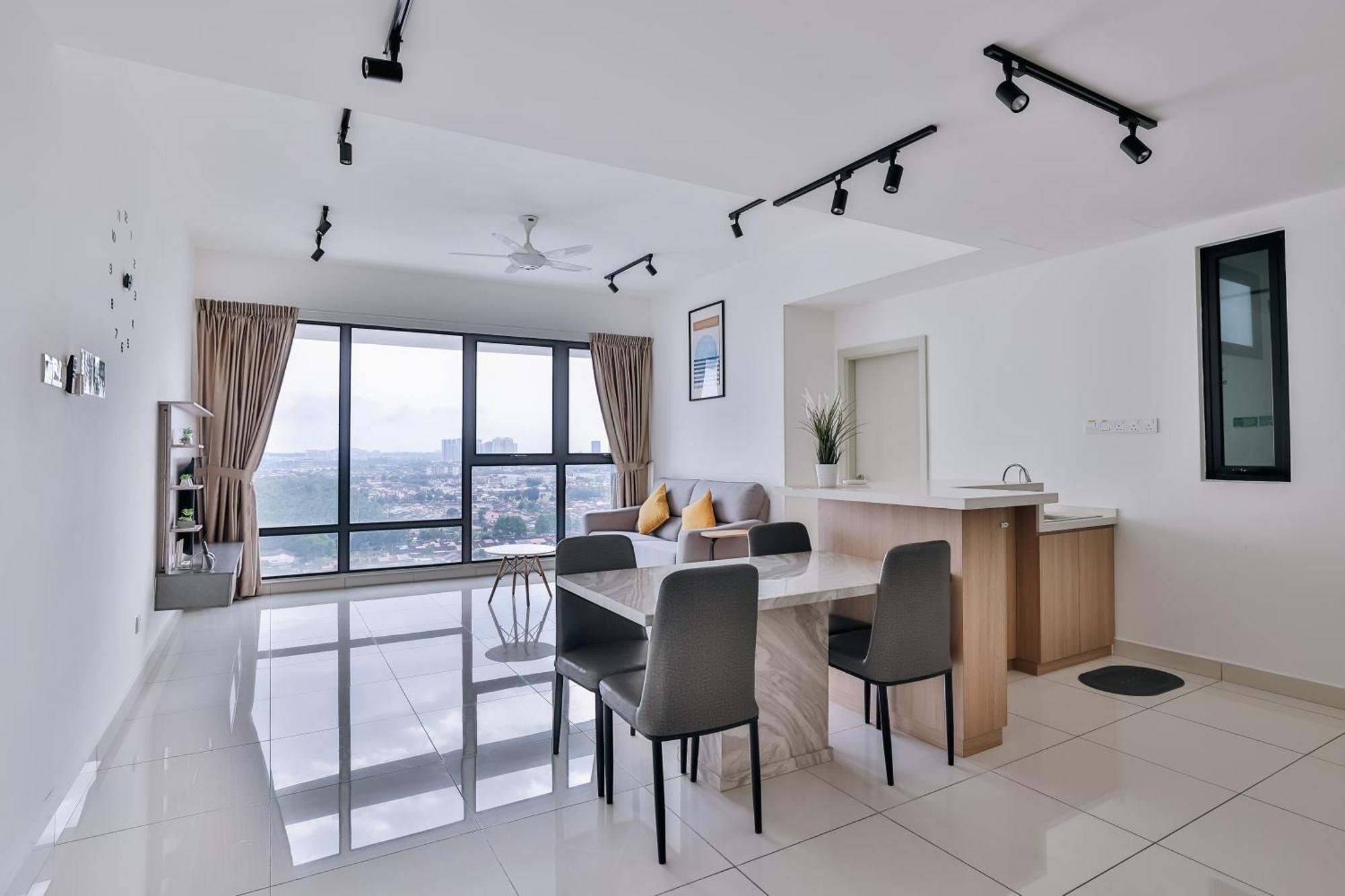 Mosaic 1br, Wifi, Walking Distance To Mid Valley Jb , 4-5pax Apartment Johor Bahru